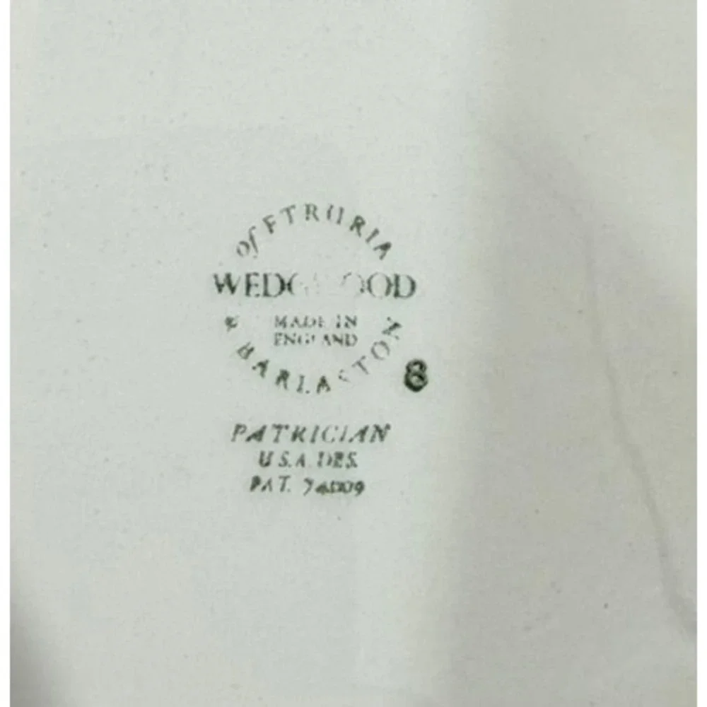 Wedgwood Patrician Creamware Soup Tureen with Lid Vintage 1949 England Lion Head